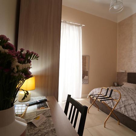 Casa Felice Suite Room Tarento Exterior foto
