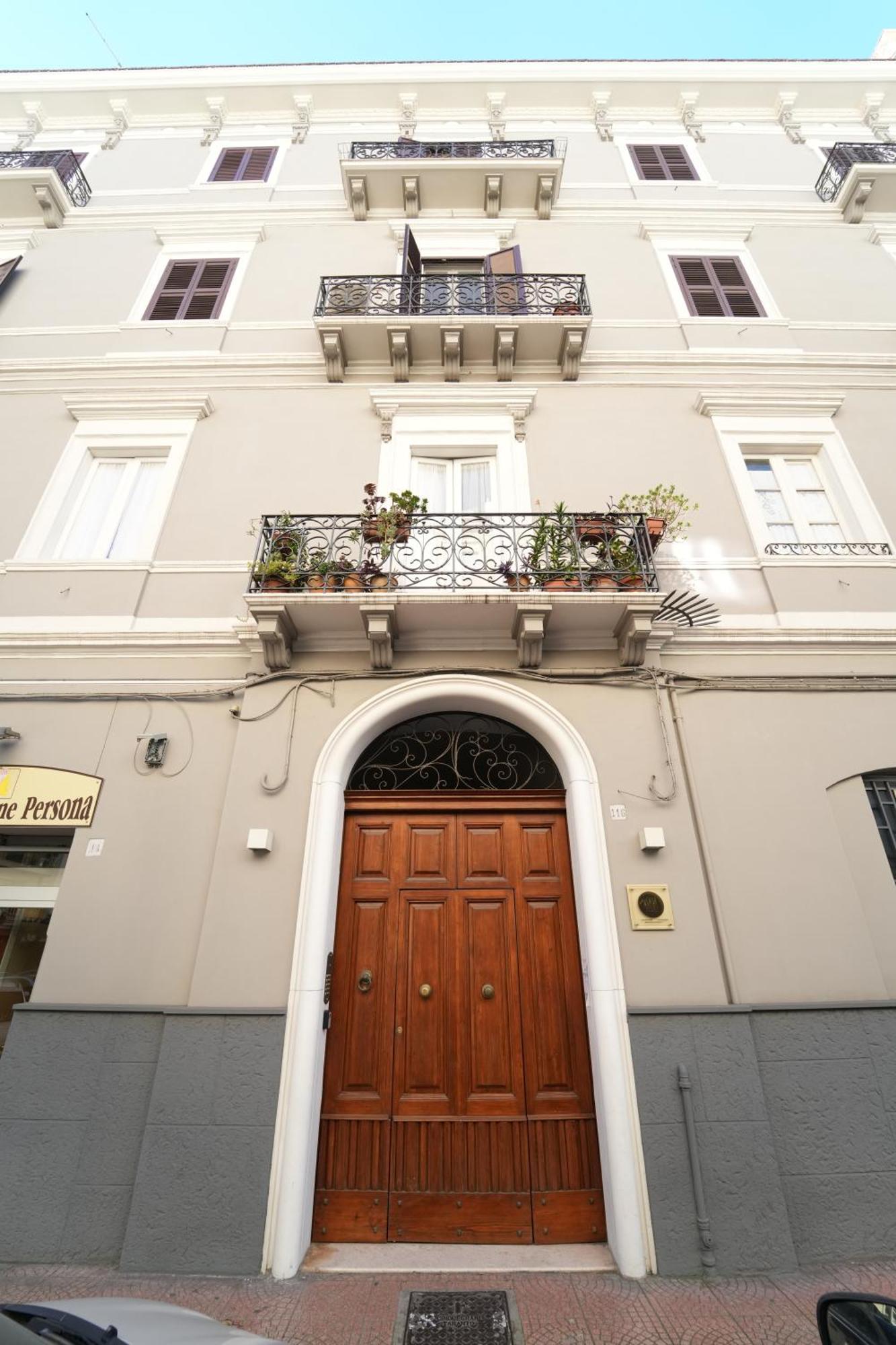 Casa Felice Suite Room Tarento Exterior foto