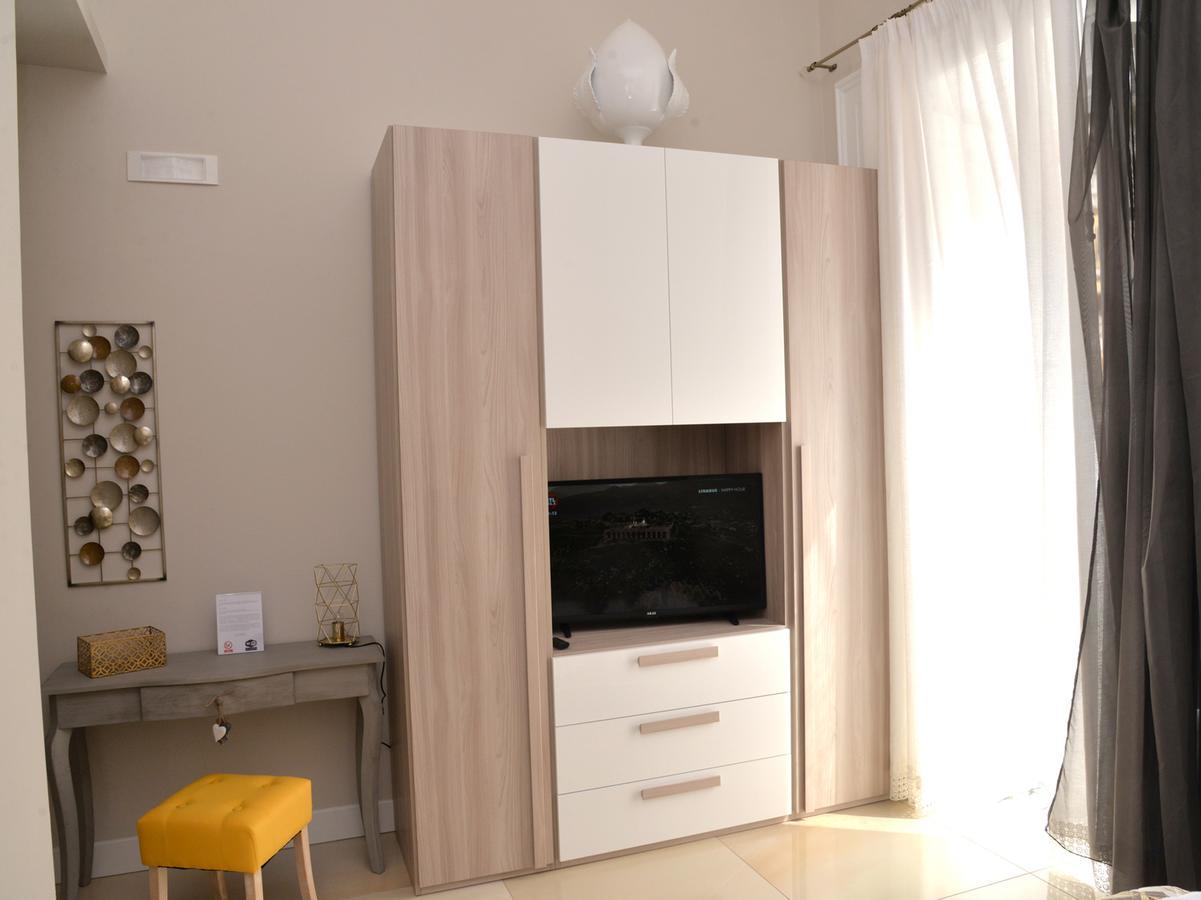 Casa Felice Suite Room Tarento Exterior foto