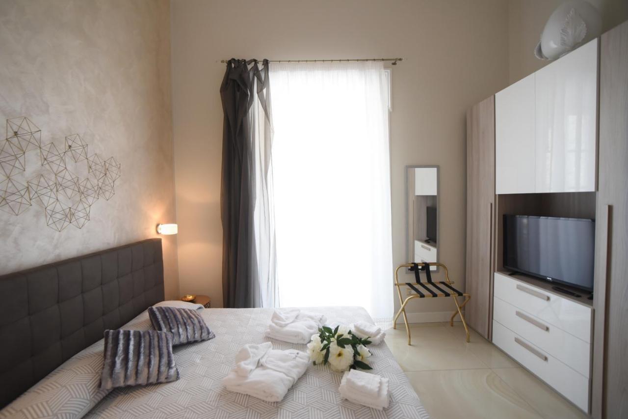 Casa Felice Suite Room Tarento Exterior foto