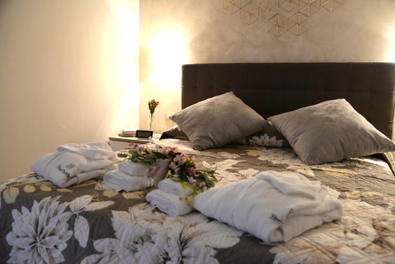 Casa Felice Suite Room Tarento Exterior foto
